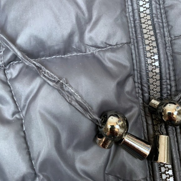 Laundry by Shelli Segal Black Pillow Collar Belted Down Puffer Coat Size Medium - Picture 4 of 9